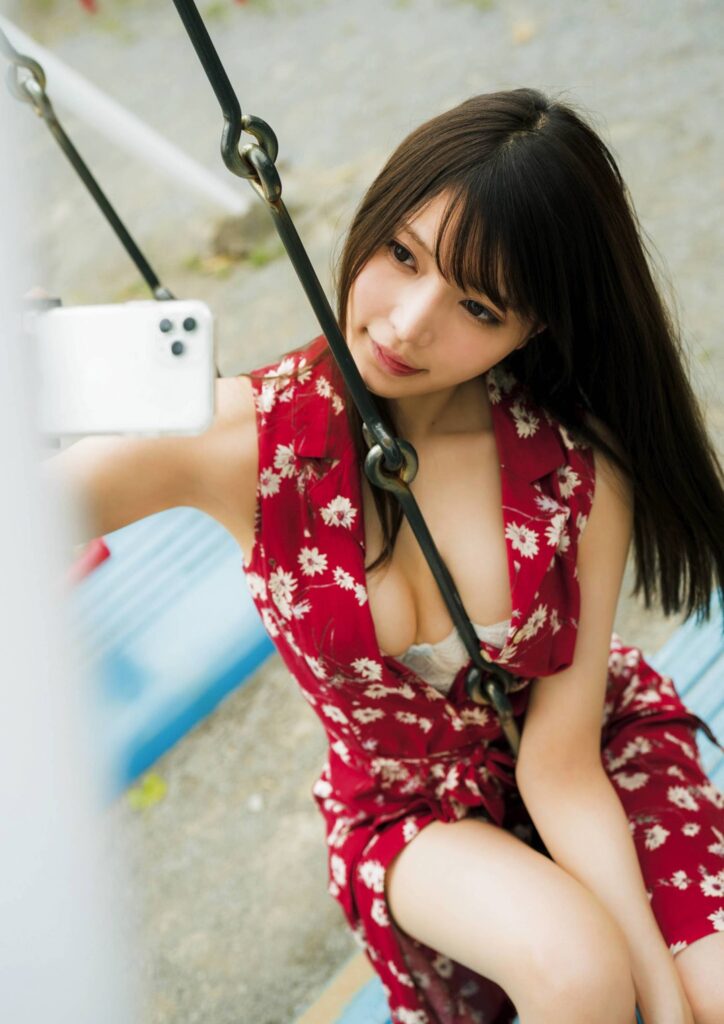 似鳥沙也加 セクシー