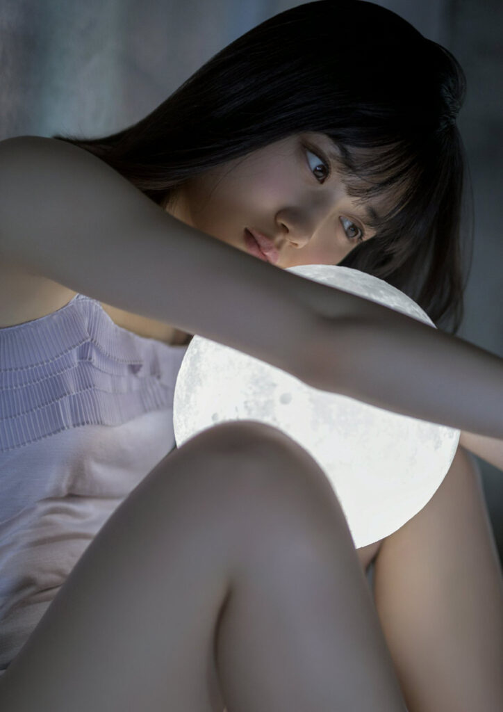 山下美月 衣装