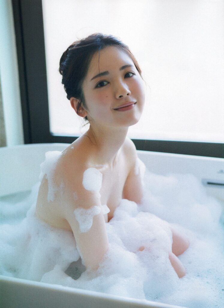 筒井あやめ